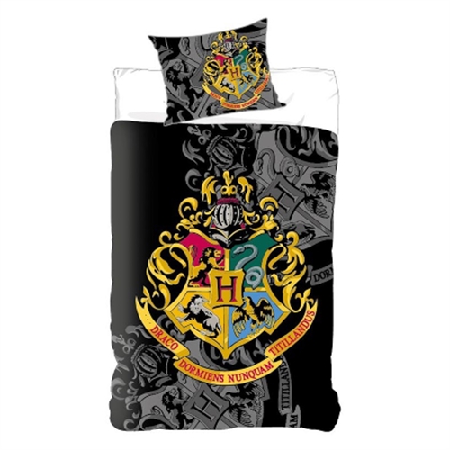 Harry Potter sengetøj - 140x200 cm - Guldfarvet Hogwarts våbenskjold - 2 i 1 design - 100% Bomulds sengesæt