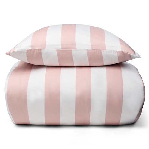 Sengetøj i 100% blødt og lækkert bomuldssatin - 240x220 cm - Flotte lyserøde striber - Nordic Stripe sengesæt fra By Night