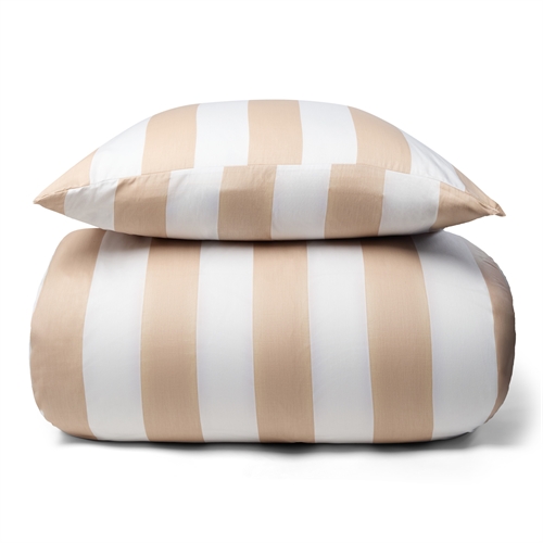 Sengetøj i 100% blødt og lækkert bomuldssatin - 200x200 cm - Flotte naturfarvet striber - Nordic Stripe sengesæt fra By Night
