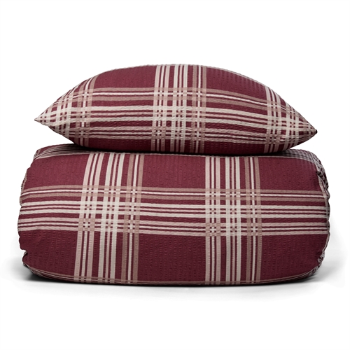 Bæk og Bølge sengetøj 140x200 cm - Rødt ternet sengesæt - 100% bomuld - Krepp sengelinned - By Night 