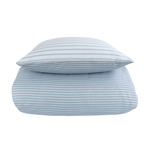 Bomuldssatin sengetøj - 150x210 cm - Narrow lines blue - Stribet sengetøj - By Night vendbar sengesæt